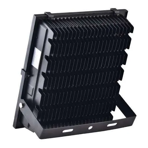 200W-LED-Flood-Light-2.webp